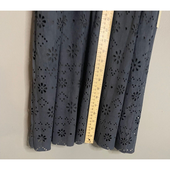 LC Lauren Conrad NWT Navy Lasercut Floral with Key Neck Faux Suede Dress Size XL - Picture 3 of 9